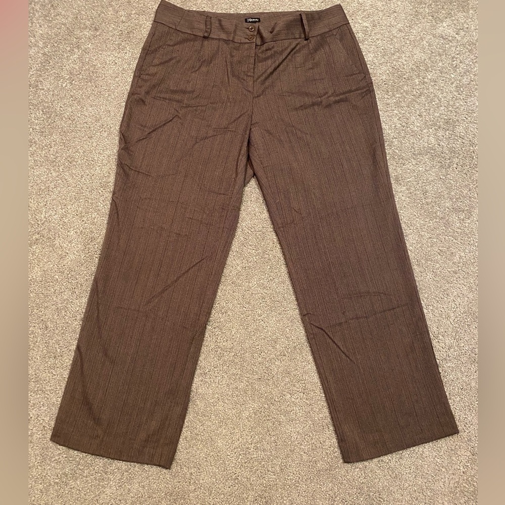 Women’s dress pants